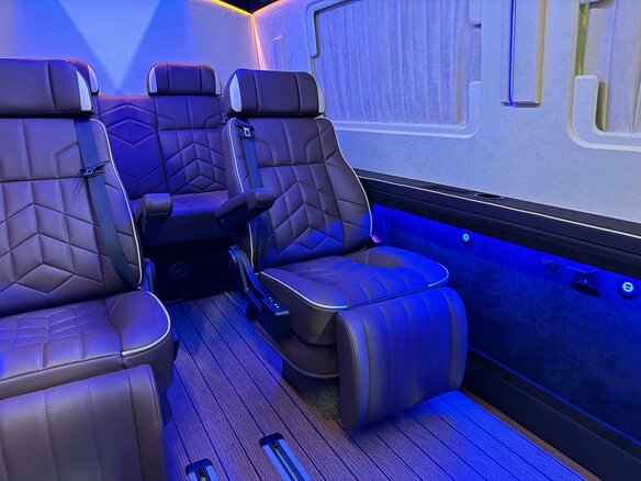 2026 Mercedes-Benz Sprinter, чёрный, 27990000 рублей - вид 9
