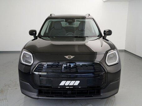 2025 Mini Countryman E III, чёрный, 5890000 рублей, вид 2