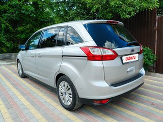 2019 Ford C-MAX Grand II Рестайлинг, серебристый, 1750000 рублей, вид 5
