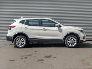 2020 Nissan Qashqai II Рестайлинг, белый, 1690000 рублей, вид 4