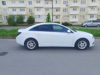 2012 Chevrolet Cruze I, белый, 580000 рублей, вид 3