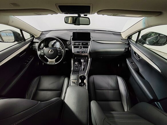 2020 Lexus NX 200 I Рестайлинг, чёрный, 3499000 рублей - вид 13