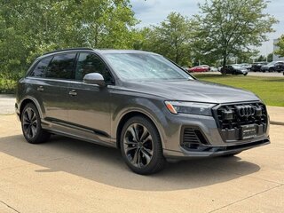 2025 Audi Q7 55 TFSI II (4M) Рестайлинг 2, чёрный, 12385509 рублей, вид 1
