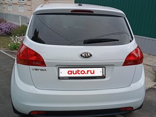 2013 Kia Venga 5-speed I, белый, 930000 рублей, вид 4