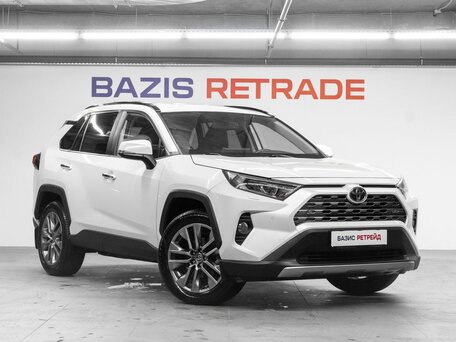 2020 Toyota RAV4 V (XA50), белый, 3450000 рублей, вид 3