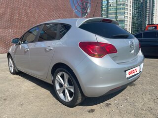 2010 Opel Astra J, серебристый, 540000 рублей, вид 4