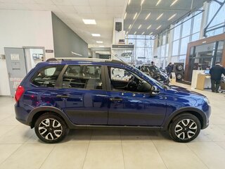 2026 Lada (ВАЗ) Granta Cross I Рестайлинг, синий, 1246900 рублей, вид 5