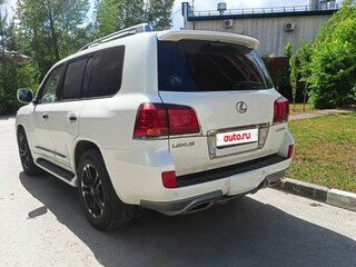 2009 Lexus LX 570 III, белый, 4500000 рублей, вид 3