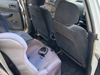 1999 Nissan AD I Рестайлинг, белый, 210000 рублей, вид 4
