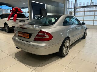 2002 Mercedes-Benz CLK-Класс 200 II (W209), серебристый, 599000 рублей, вид 4