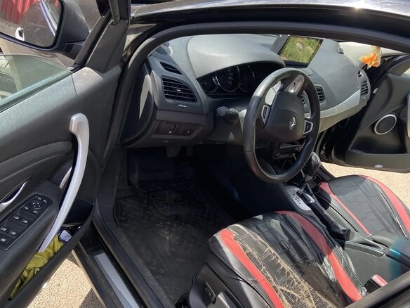 2011 Renault Fluence I, чёрный, 750000 рублей - вид 7