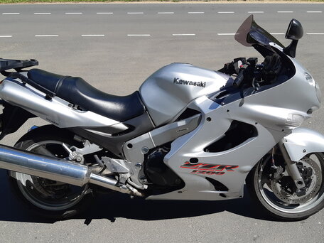 2002 Kawasaki ZZR 1200, серебристый, 350000 рублей, вид 5