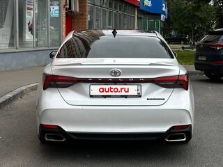 2022 Toyota Avalon V, белый, 3500000 рублей, вид 5