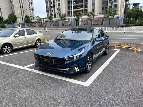 2021 Hyundai Elantra VII (CN7), синий, 1100000 рублей, вид 1