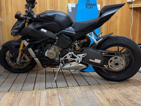 2022 Ducati Streetfighter V4, чёрный, 2300000 рублей, вид 1