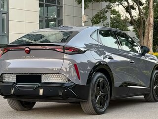 2025 Volkswagen ID.Unyx 06 80.2 kWh I, серый, 3940000 рублей, вид 5