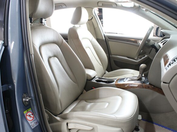2011 Audi A4 IV (B8), серый, 950000 рублей - вид 7