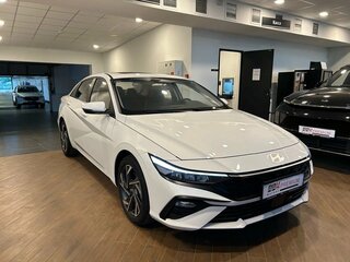 2026 Hyundai Elantra VII (CN7) Рестайлинг, белый, 2100000 рублей, вид 5