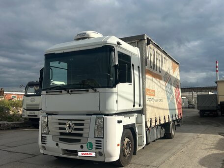 2003 Renault Magnum, белый, 1850000 рублей, вид 1