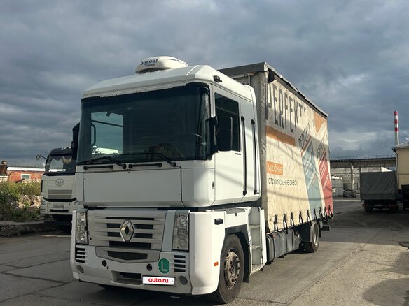2003 Renault Magnum, белый, 1850000 рублей