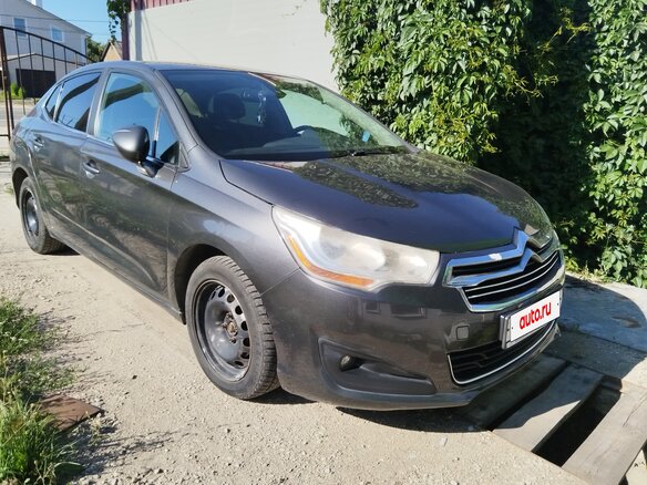 2013 Citroen C4 II, серый, 799999 рублей