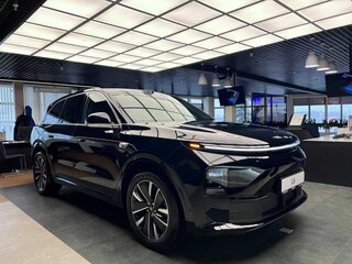 2025 Li Auto (Lixiang) L6 I, чёрный, 7220986 рублей, вид 1
