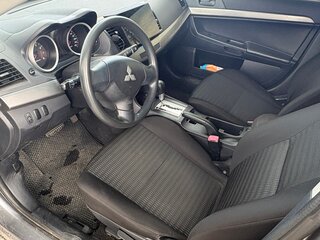 2012 Mitsubishi Lancer X Рестайлинг, серебристый, 930000 рублей, вид 5
