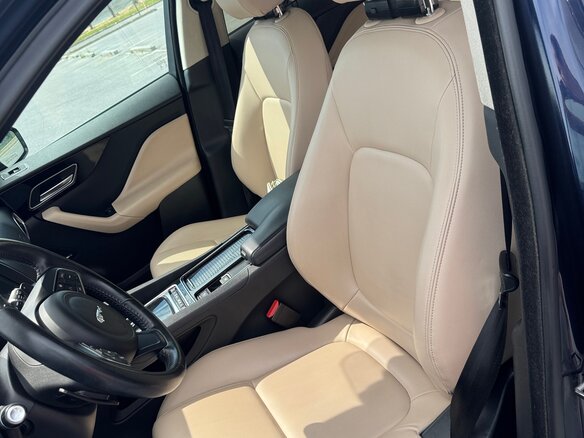 2018 Jaguar F-Pace I, синий, 3800000 рублей - вид 5