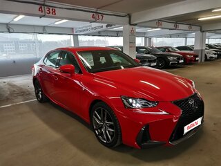 2017 Lexus IS 200t III Рестайлинг, красный, 2650000 рублей, вид 5