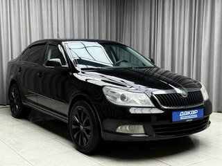 2012 Skoda Octavia II (A5) Рестайлинг, чёрный, 699000 рублей, вид 2