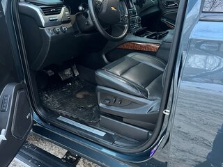 2019 Chevrolet Tahoe IV, серый, 4700000 рублей, вид 5
