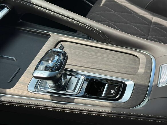 2026 Geely Monjaro (Xingyue L) I Рестайлинг 2 (China Market), чёрный, 4300000 рублей - вид 10