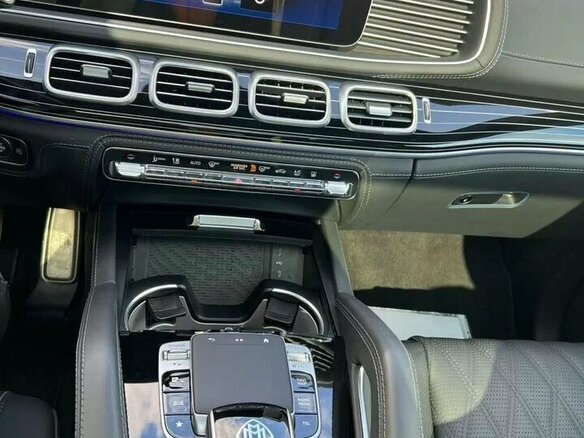 2024 Mercedes-Benz Maybach GLS 600 I, чёрный, 29500000 рублей - вид 16