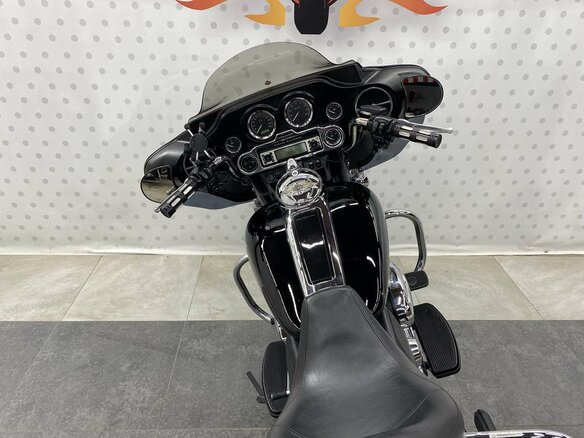 2009 Harley-Davidson Electra Glide, чёрный, 690000 рублей - вид 12