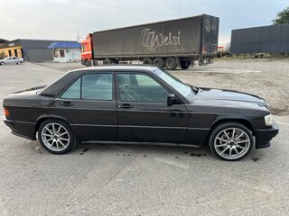 1987 Mercedes-Benz 190 (W201), коричневый, 405000 рублей, вид 4
