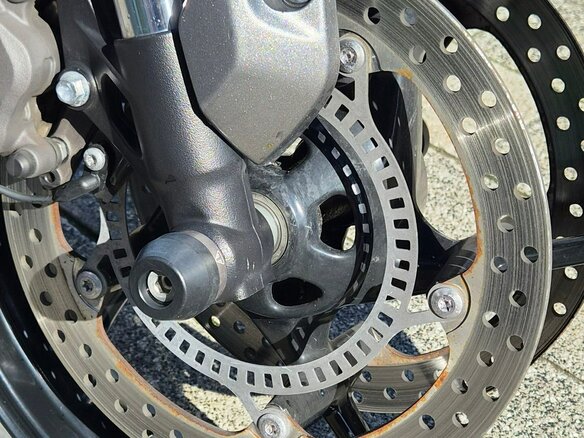 2021 Triumph Trident 660, серый, 820000 рублей - вид 17