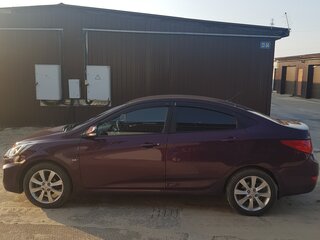 2012 Hyundai Solaris I, фиолетовый, 800000 рублей, вид 4