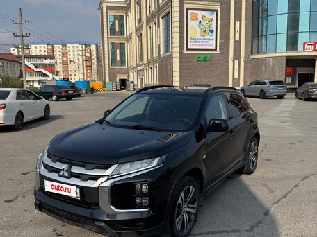 2020 Mitsubishi ASX I Рестайлинг 2, чёрный, 1850000 рублей, вид 1