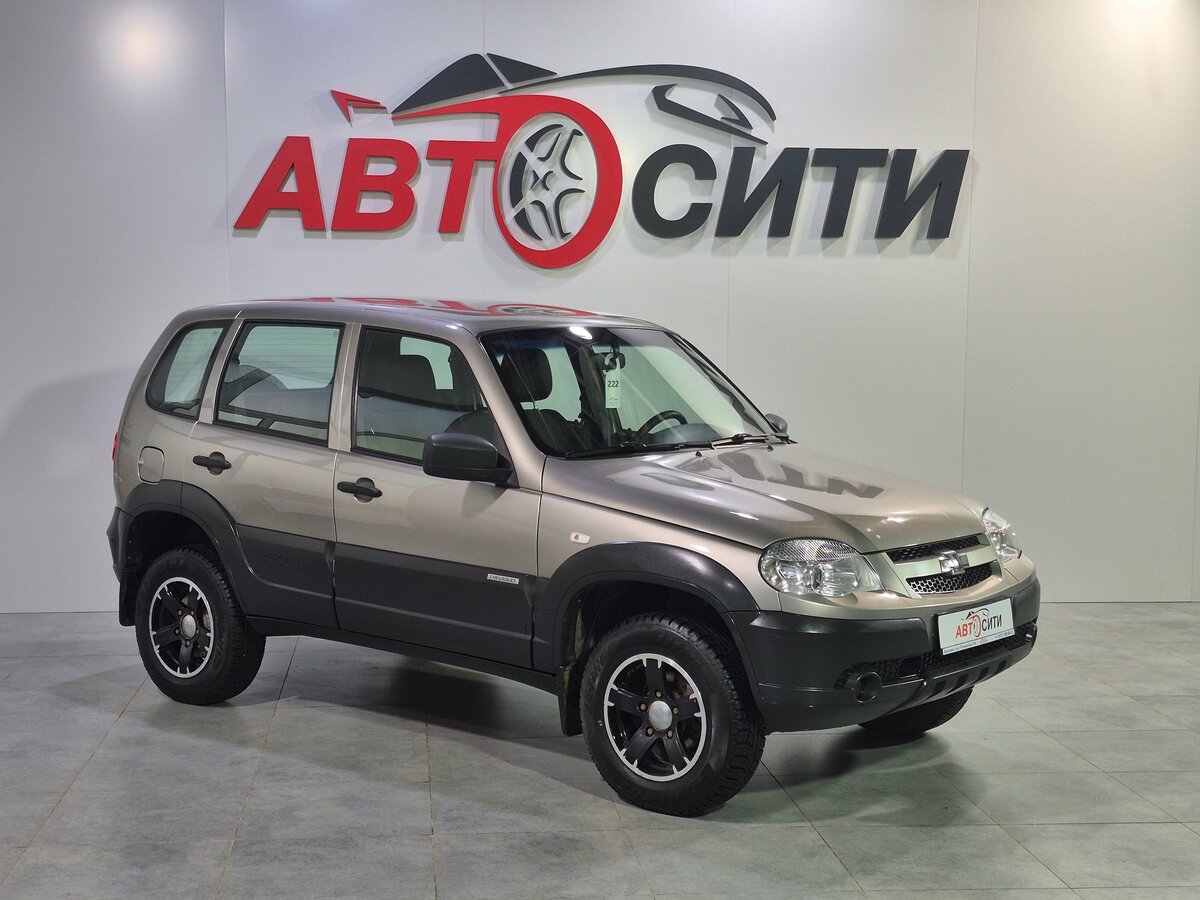 Открыть фотографии: Chevrolet Niva I Рестайлинг