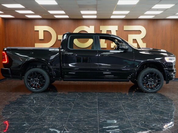 2026 Ram 1500 Crew Cab V Рестайлинг, чёрный - вид 6