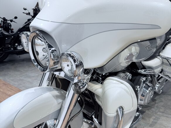 2008 Harley-Davidson Electra Glide, белый, 1199000 рублей - вид 21