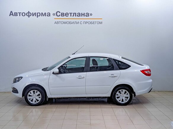 2023 Lada (ВАЗ) Granta I Рестайлинг, белый - вид 4