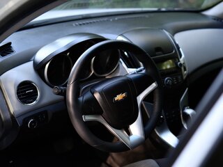 2015 Chevrolet Cruze I Рестайлинг, белый, 790000 рублей, вид 5