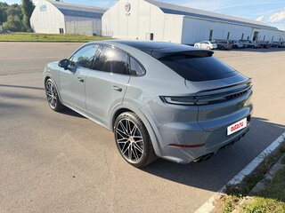 2023 Porsche Cayenne S Coupé III Рестайлинг, серый, 15900000 рублей, вид 5