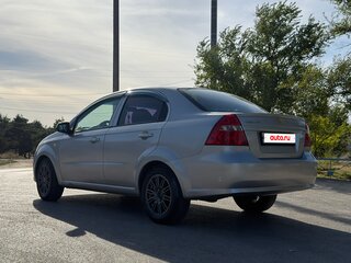 2011 Chevrolet Aveo I Рестайлинг, серебристый, 480000 рублей, вид 4