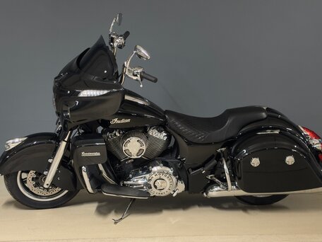 2020 Indian Roadmaster, чёрный, 1199000 рублей, вид 2
