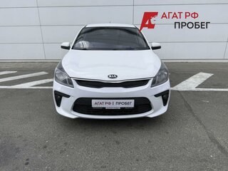 2017 Kia Rio III Рестайлинг, белый, 1105000 рублей, вид 2
