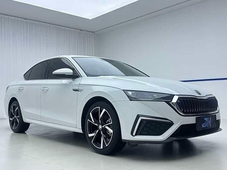 Skoda Octavia IV (A8)