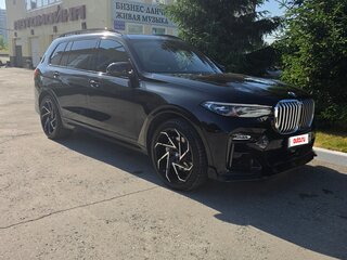 2019 BMW X7 40i I (G07), чёрный, 6990000 рублей, вид 2