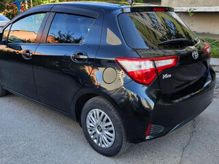 2019 Toyota Vitz III (XP130) Рестайлинг 2, чёрный, 1050000 рублей, вид 5